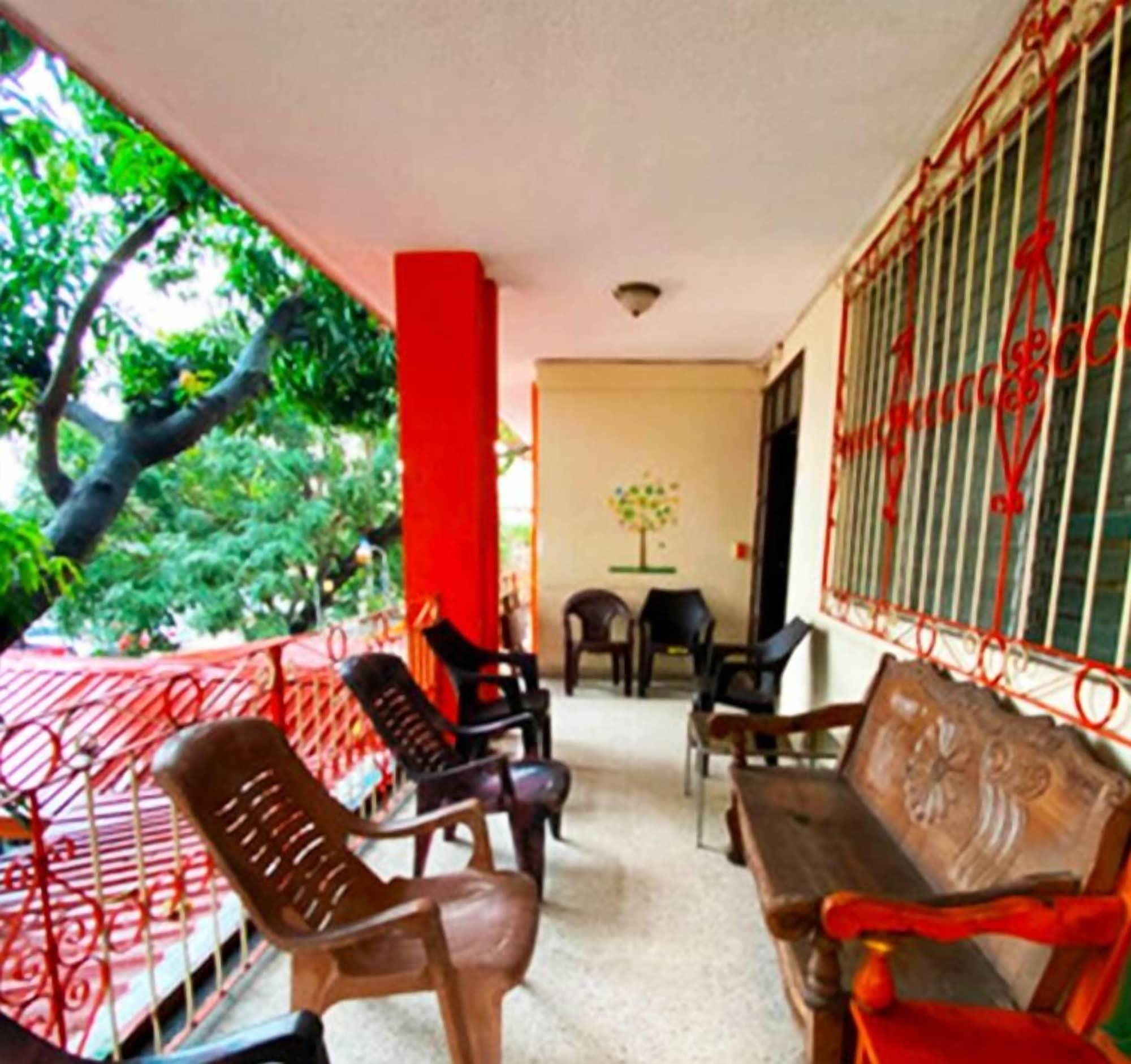 Tamarindo Hostel San Pedro Sula Exterior photo